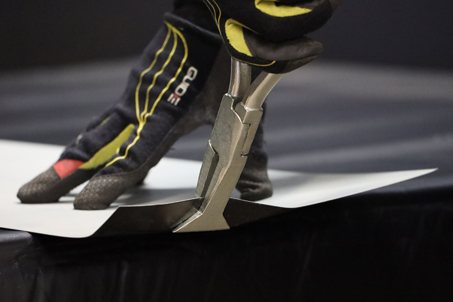 Specialtång i elförzinkat utförande