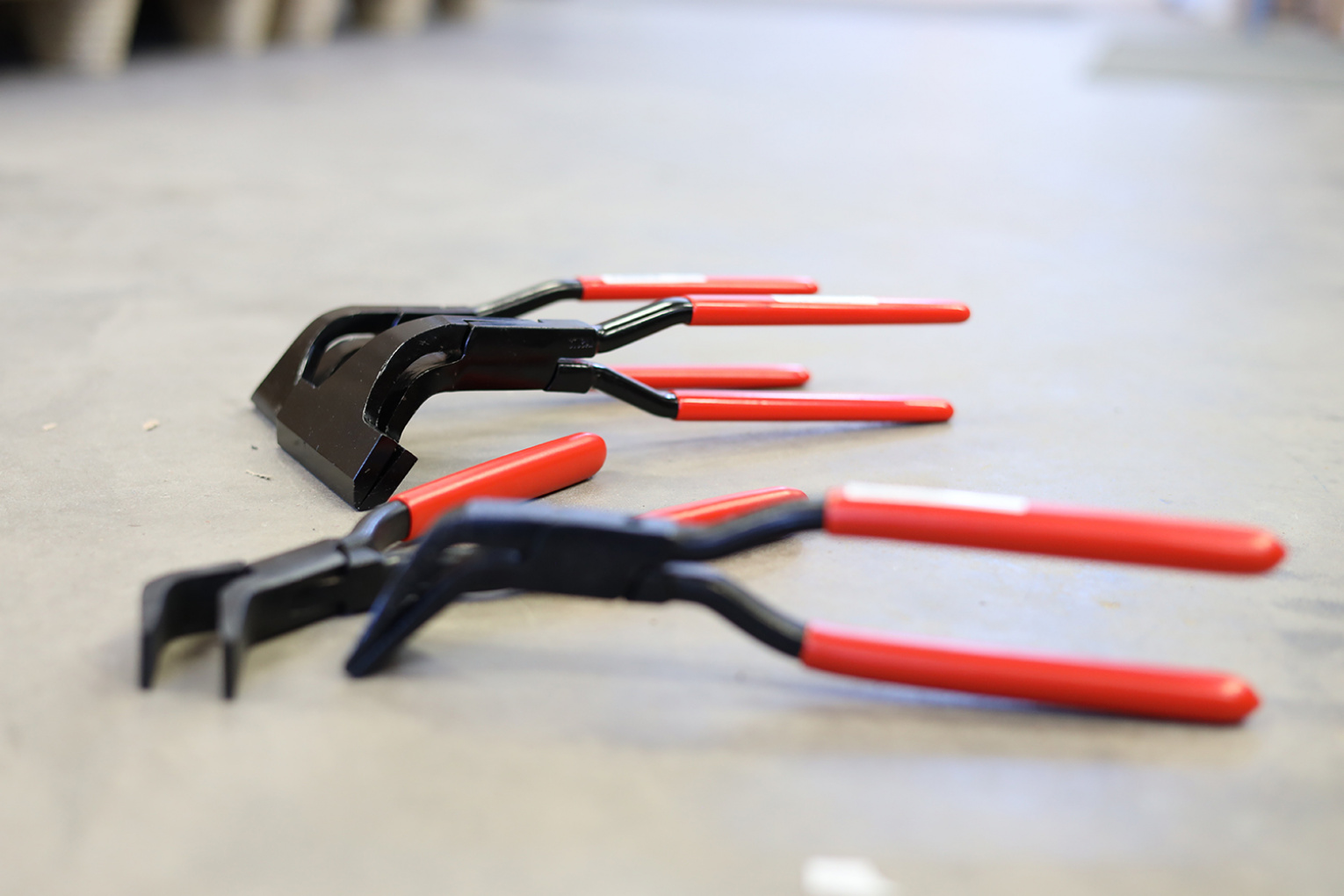 Högkvalitativa falstänger 45° från känt varumärke